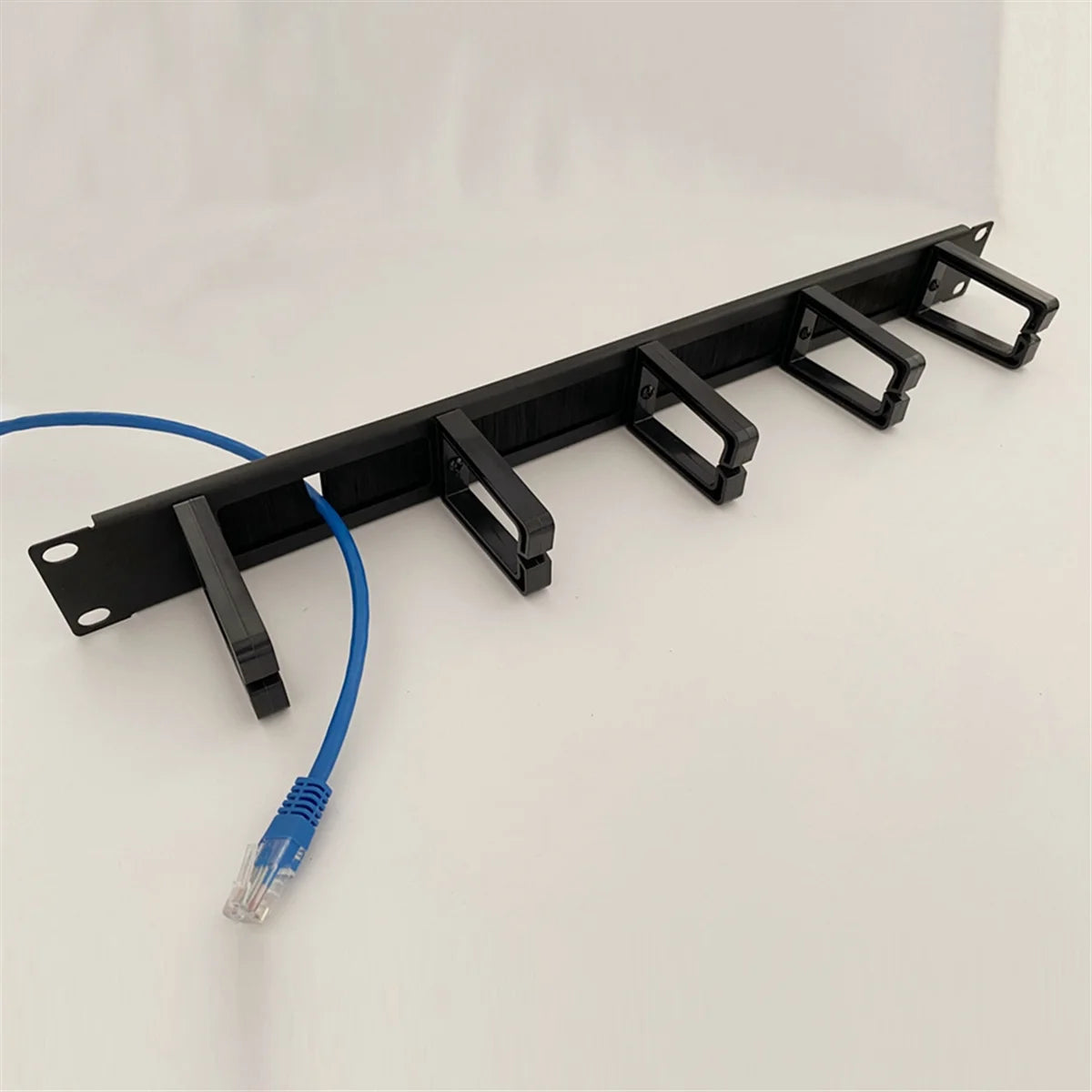 1U 19 Inch Rack Cabinets Cable Management Network Organizer Network Brush Panel Five Ring Detachable Wire Manager Frame