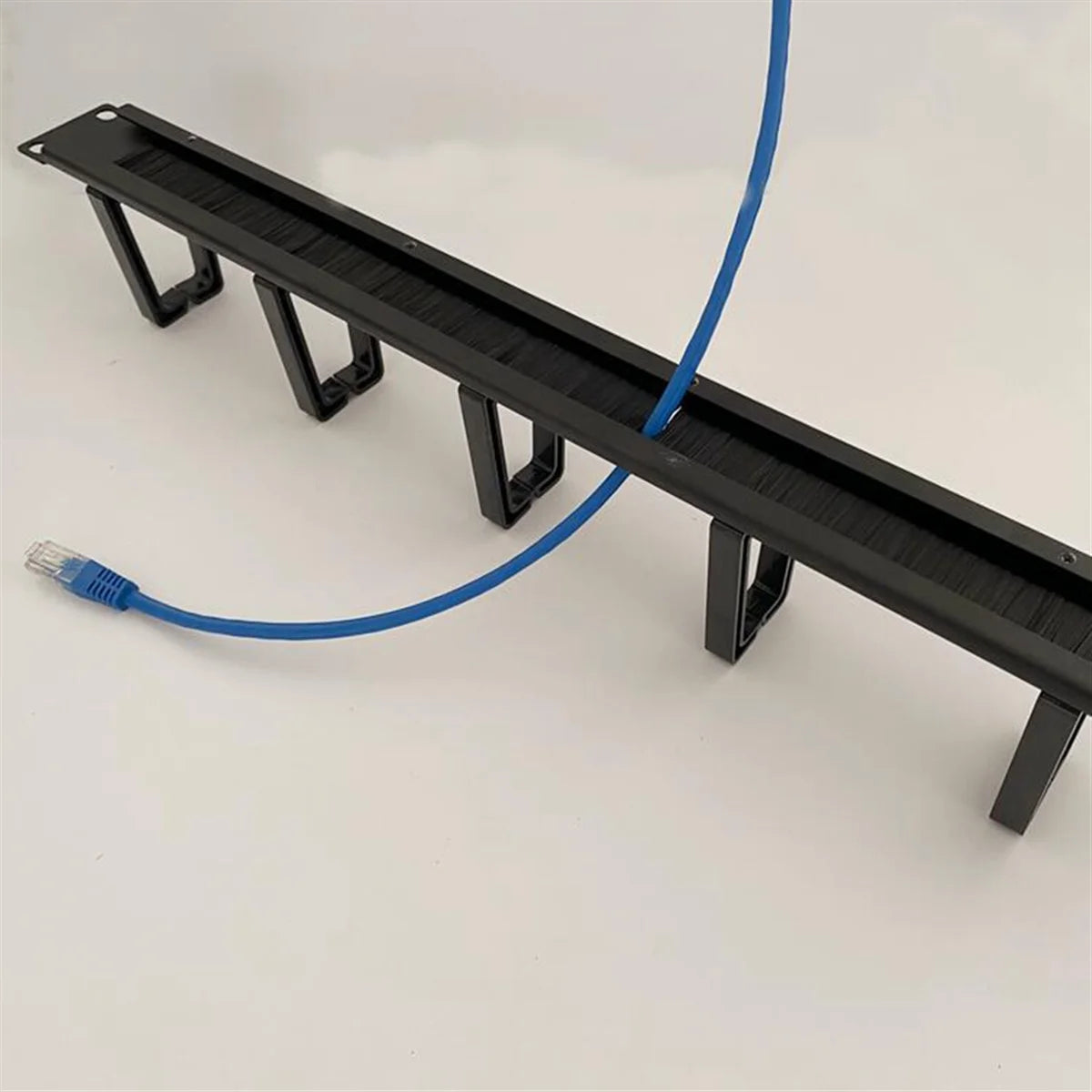 1U 19 Inch Rack Cabinets Cable Management Network Organizer Network Brush Panel Five Ring Detachable Wire Manager Frame